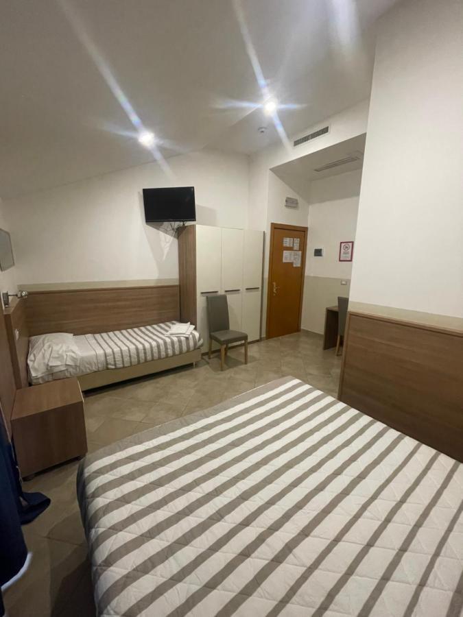 Hotel Montecarlo Milano Ngoại thất bức ảnh