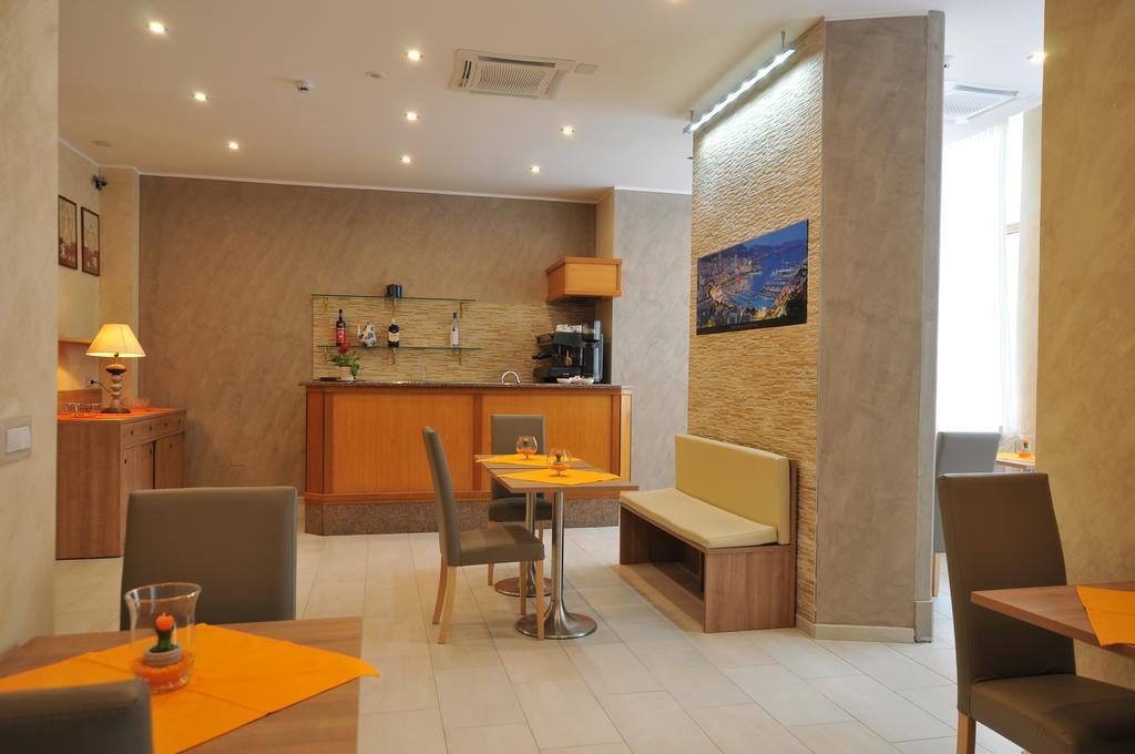Hotel Montecarlo Milano Ngoại thất bức ảnh