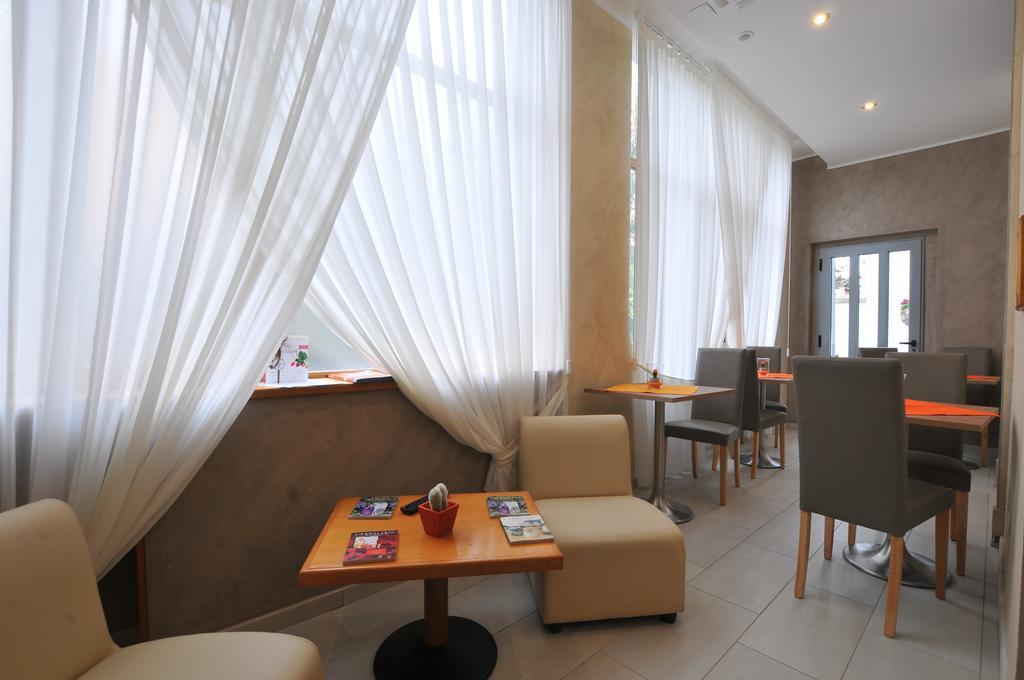Hotel Montecarlo Milano Ngoại thất bức ảnh
