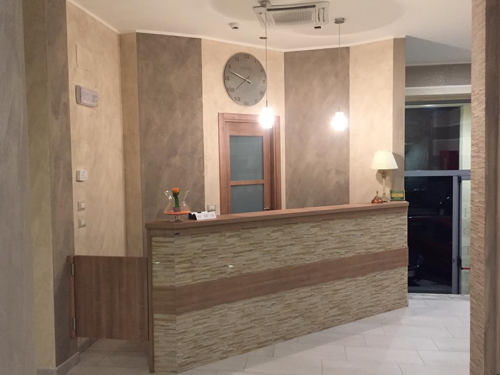 Hotel Montecarlo Milano Ngoại thất bức ảnh