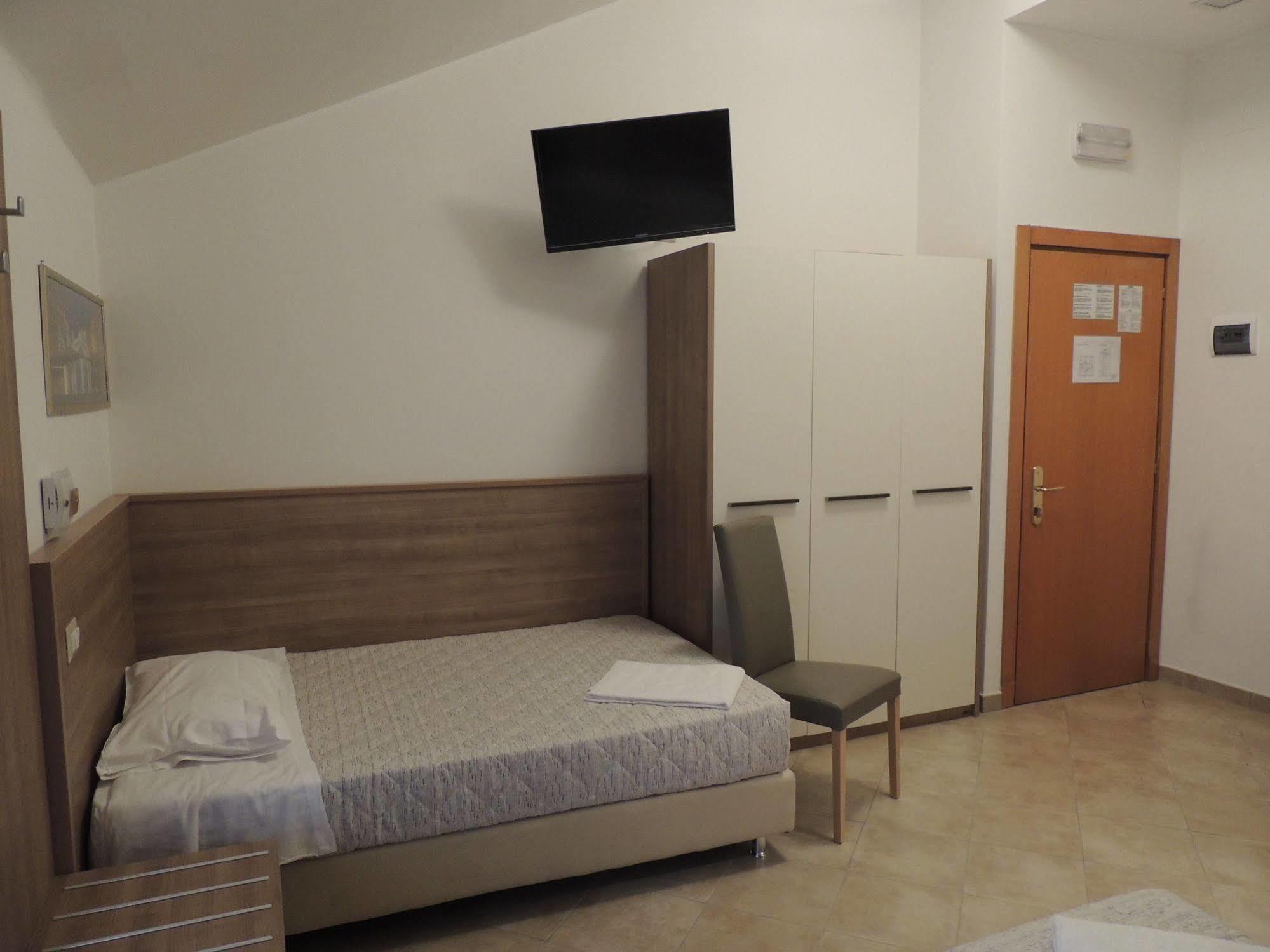 Hotel Montecarlo Milano Ngoại thất bức ảnh