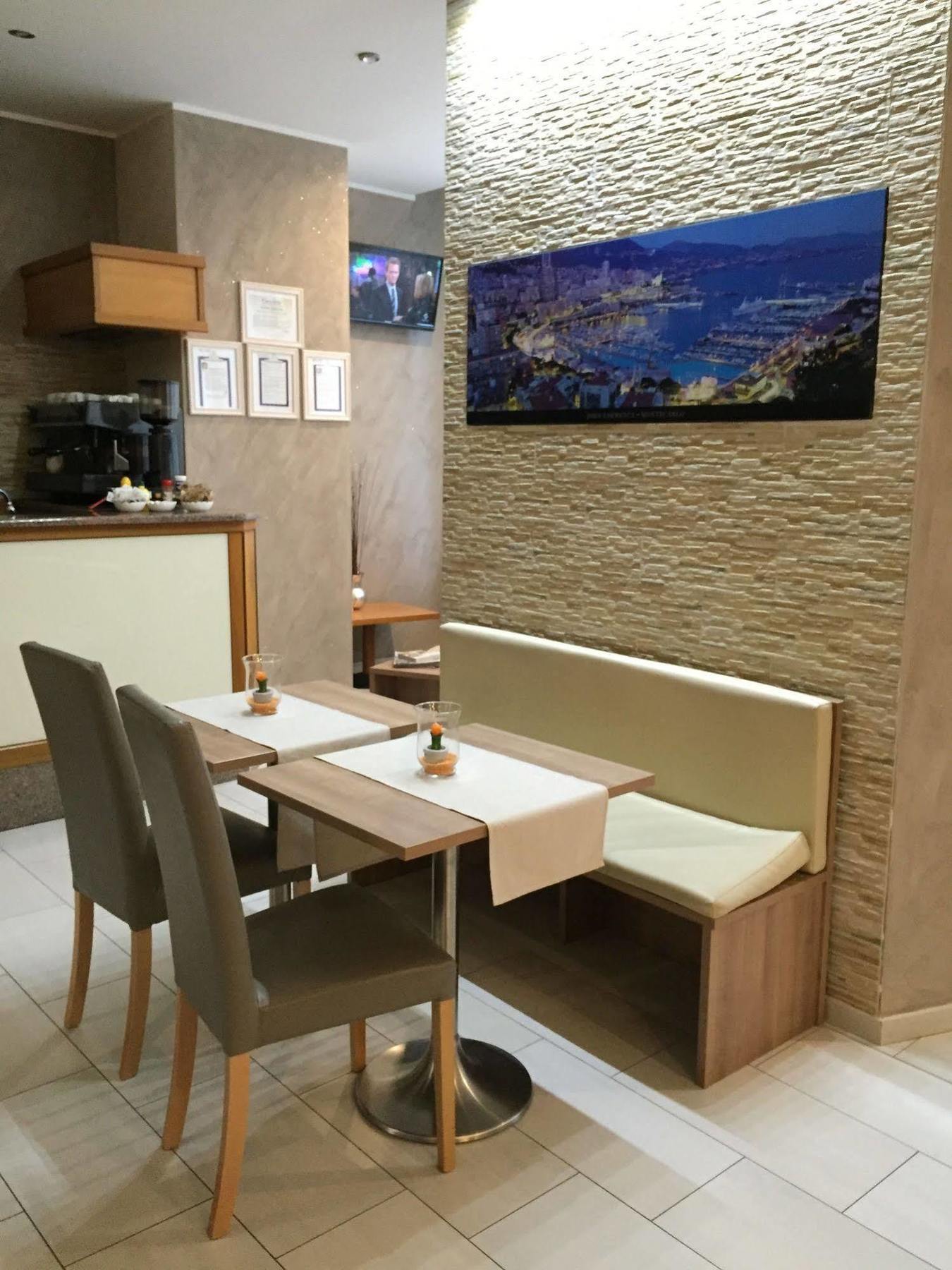 Hotel Montecarlo Milano Ngoại thất bức ảnh